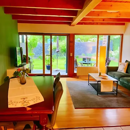 Casa Karin Mit Sauna アパート